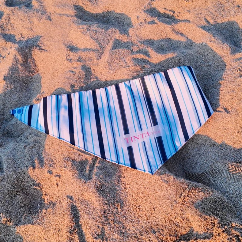 Bandana Comadres para mascotas - TINTAmarBandana Comadres para mascotasTINTAmarTINTAmarXSBandana Comadres para mascotas
