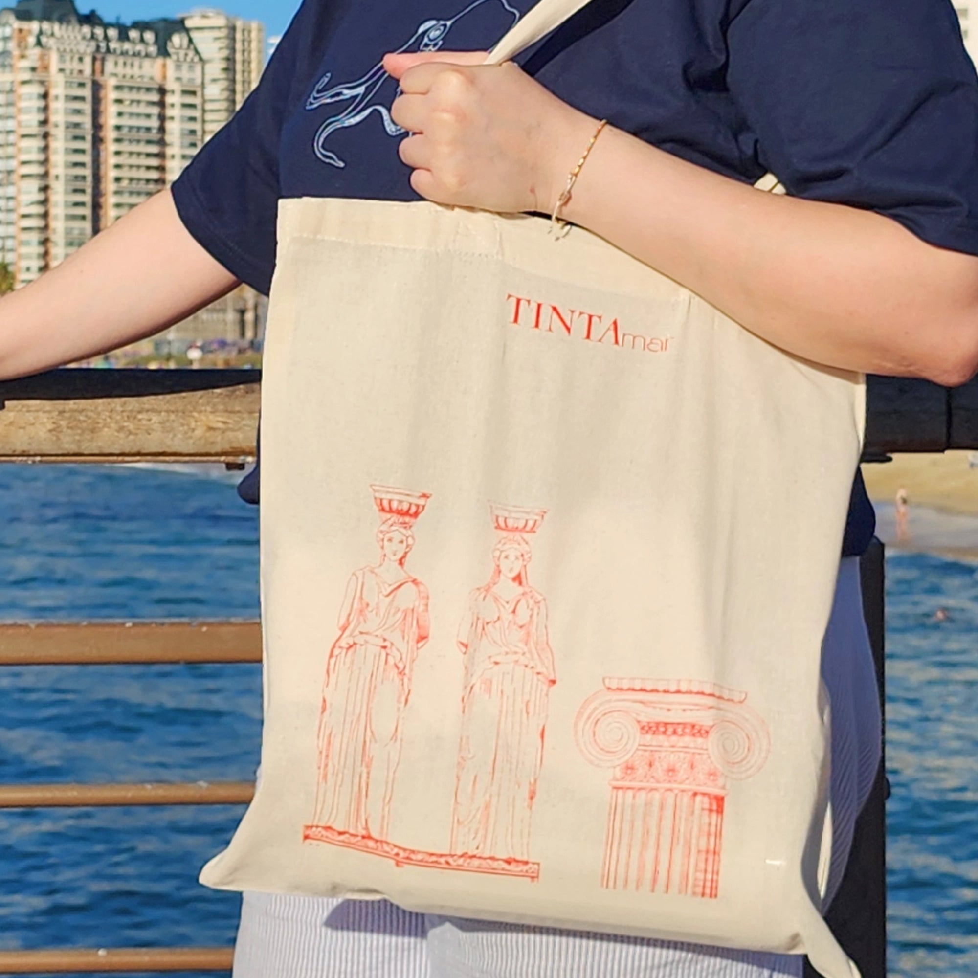 Bolsa Ligera Atenea - TINTAmarBolsa Ligera AteneaTINTAmarTINTAmarRojoBolsa Ligera Atenea