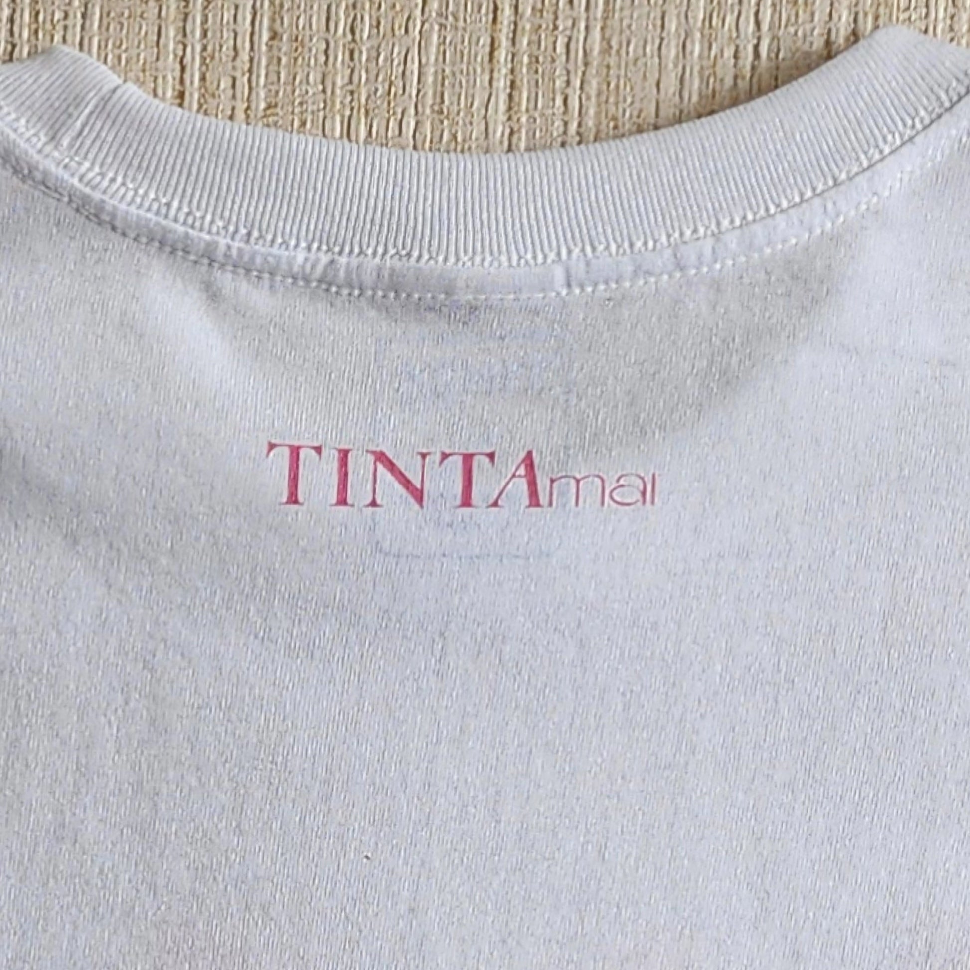Polera Arance Rossa Regular Fit - TINTAmarPolera Arance Rossa Regular FitPoleraTINTAmarTINTAmarBlanco