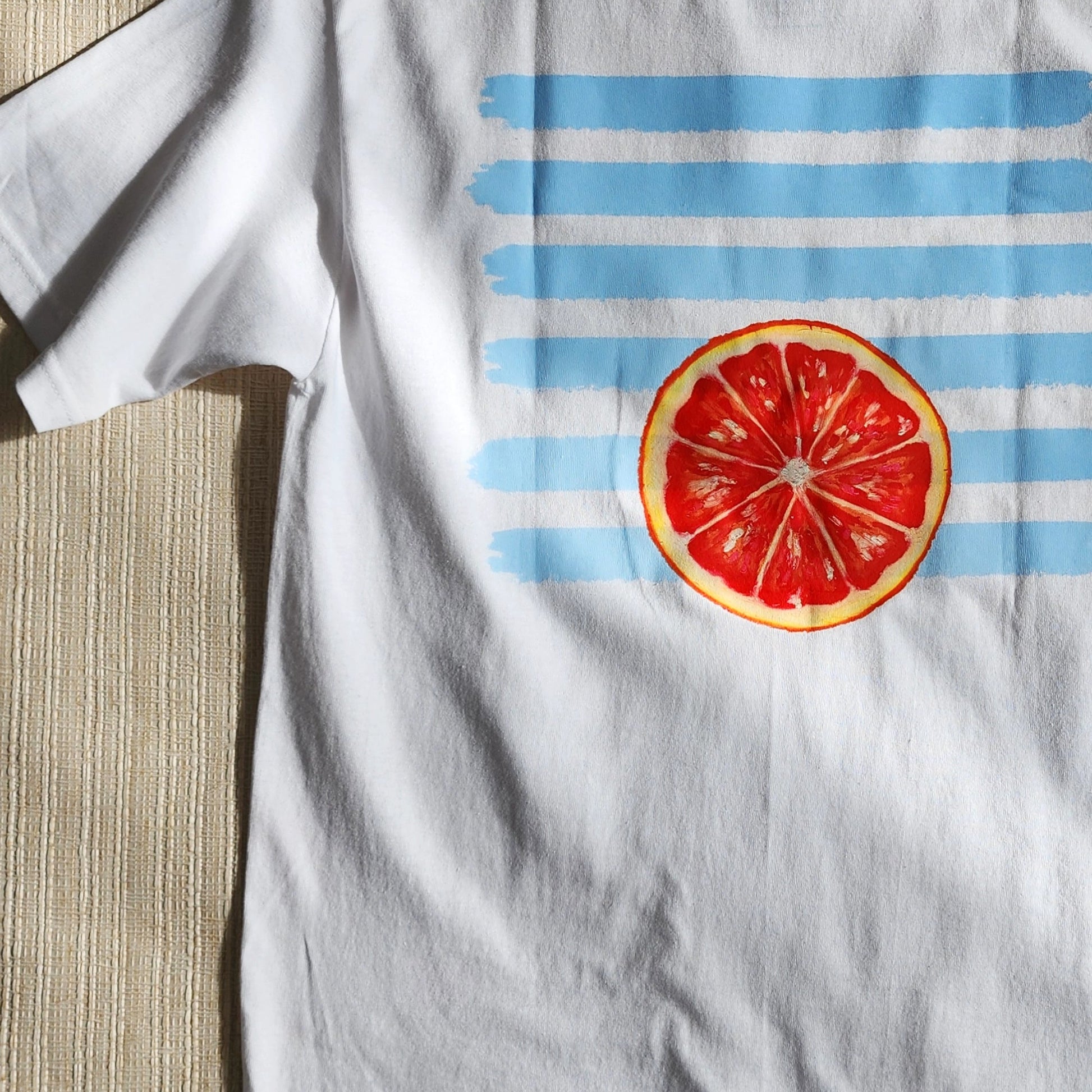 Polera Arancia Rossa Regular Fit - TINTAmarPolera Arancia Rossa Regular FitPoleraTINTAmarTINTAmarBlanco