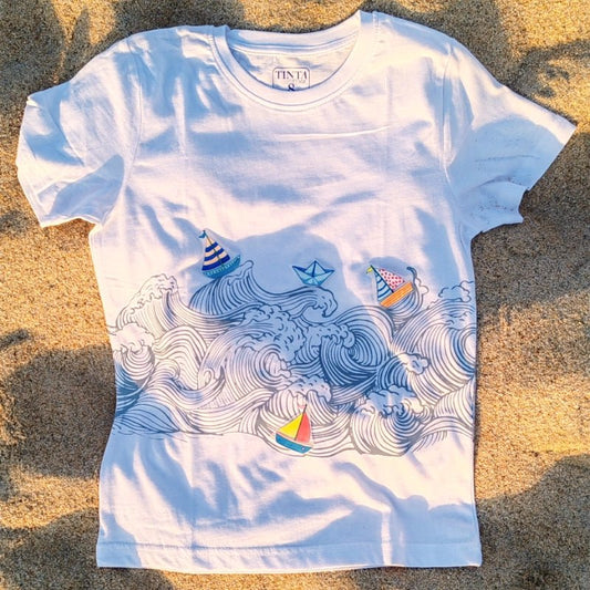 Polera Olas infantil Regular Fit 100% algodón - TINTAmarPolera Olas infantil Regular Fit 100% algodónPoleraTINTAmarTINTAmarBlanco2Polera Olas infantil Regular Fit 100% algodón