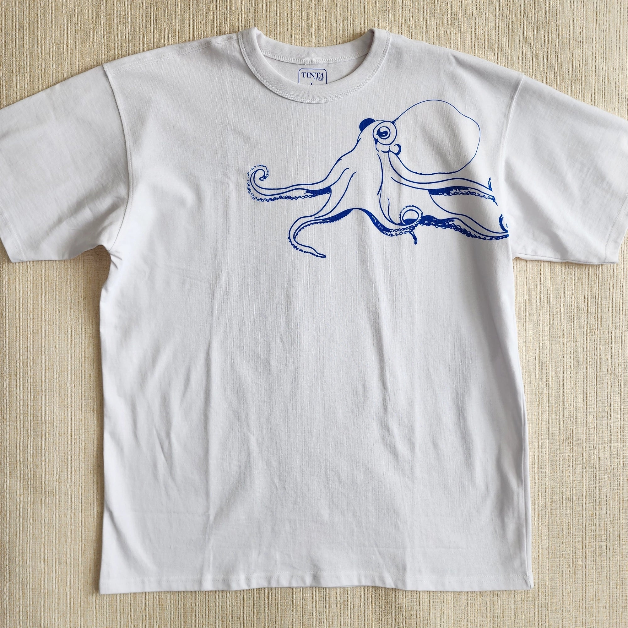 Polera Pulpo Oversize - TINTAmarPolera Pulpo OversizePoleraTINTAmarTINTAmarAzul marinoSPolera Pulpo Oversize