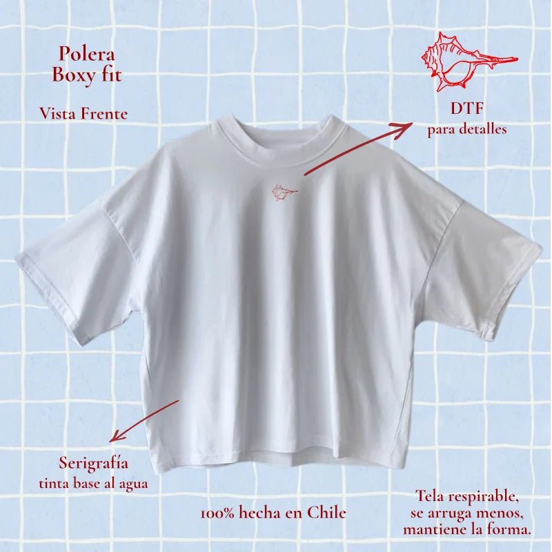 Polera Vinito Boxy Fit - TINTAmarPolera Vinito Boxy FitPoleraTINTAmarTINTAmarBlancoSPolera Vinito Boxy Fit
